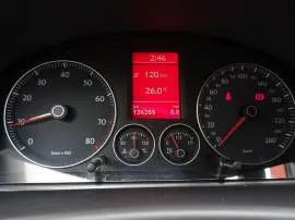 Volkswagen Touran 1.6 United, Klima AHK Navi SHZ Tempomat